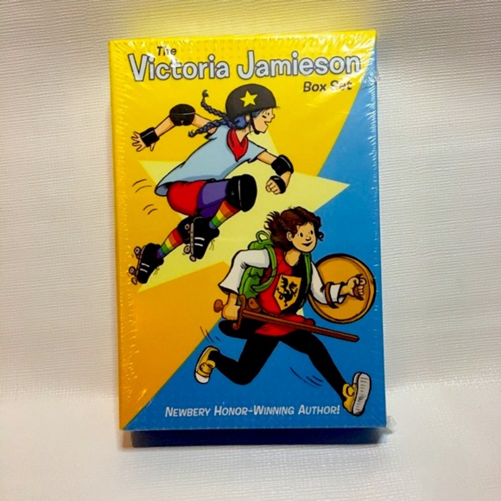 Roller Girl All’s Faire Victoria Jamieson Books Box Set New
